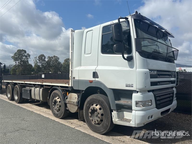 DAF CF 7585 8x4 Flatbed Truck Kamioni sa otvorenim sandukom