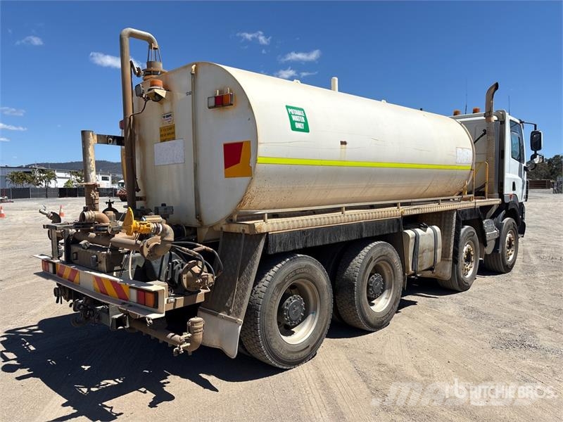 DAF CF85 13500 L 8x4 Twin-Steer Water Truck Water tankers