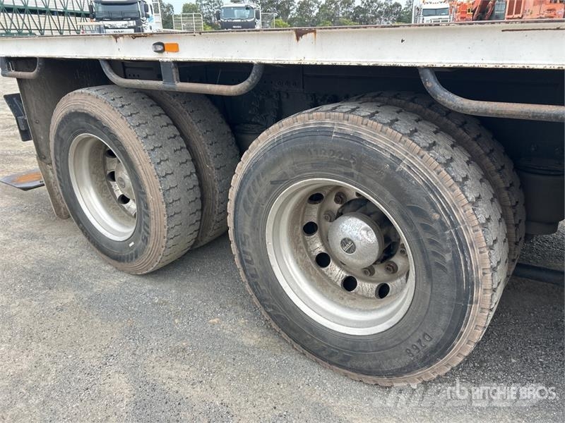DAF CF85.510 8x4 Twin-Steer Flatbed Truck شاحنات مسطحة/مفصلية الجوانب
