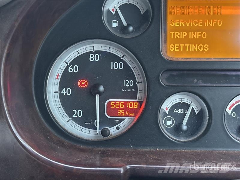 DAF CF85.510 8x4 Twin-Steer Flatbed Truck شاحنات مسطحة/مفصلية الجوانب