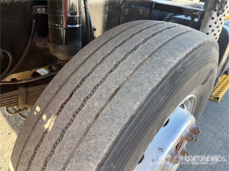 Daysworth Ottawa 4x2 Spotter Truck Terminalni tegljači
