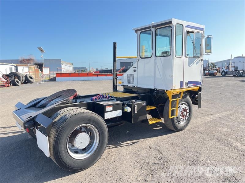 Daysworth Ottawa 4x2 Spotter Truck Terminalni tegljači