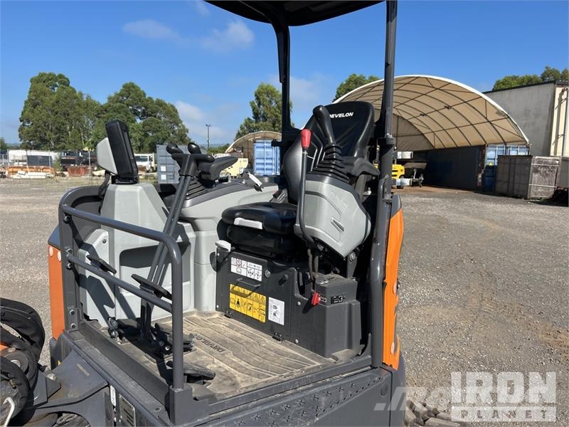 Develon DX27Z-7M Mini Excavator (Unused) Mini bagri <7t