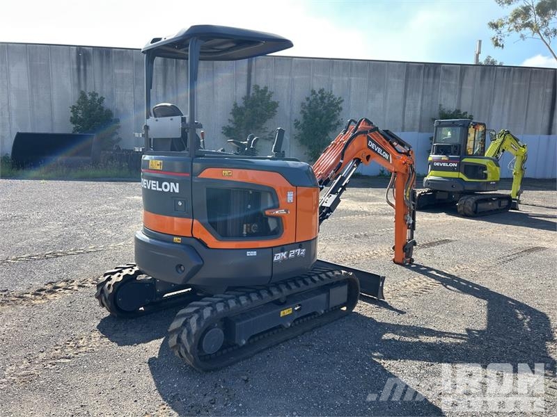 Develon DX27Z-7M Mini Excavator (Unused) Mini bagri <7t