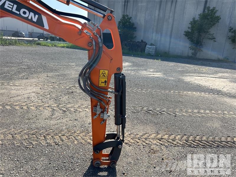 Develon DX27Z-7M Mini Excavator (Unused) Mini bagri <7t