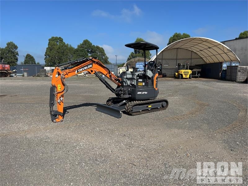Develon DX27Z-7M Mini Excavator (Unused) Mini bagri <7t