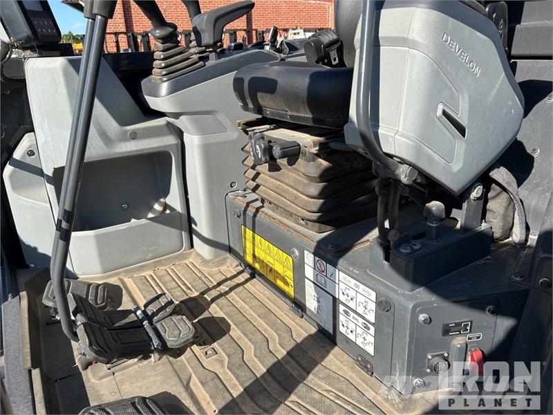 Develon DX50Z-7M Mini Excavator (Unused) Mini bagri <7t