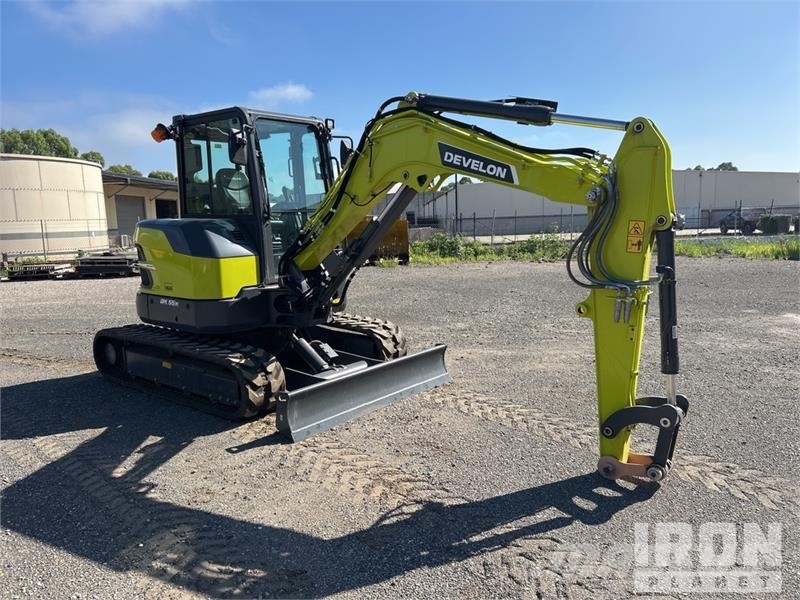 Develon DX55R-7M Mini Excavator (Unused) Mini bagri <7t