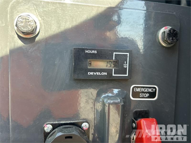Develon DX55R-7M Mini Excavator (Unused) Mini bagri <7t