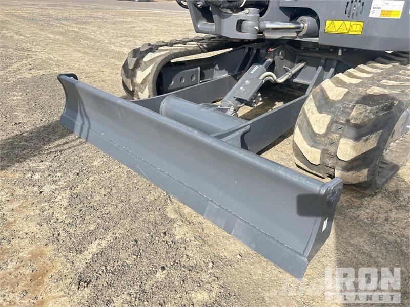 Develon DX55R-7M Mini Excavator (Unused) Minigravemaskiner