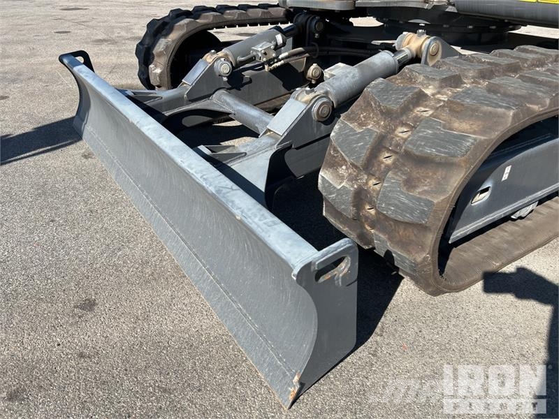 Develon DX80R Tracked Excavator (Unused) Bagri goseničarji