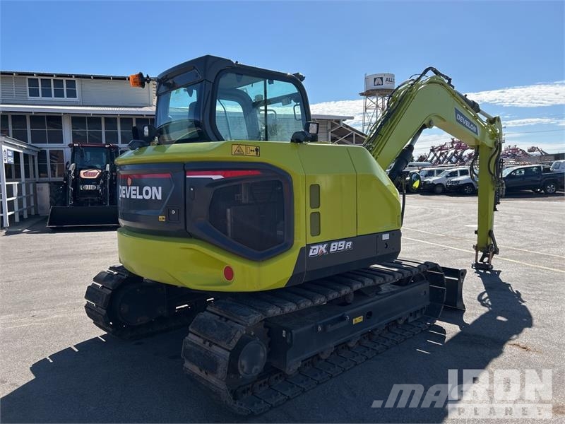 Develon DX89R-7 Bagri goseničarji
