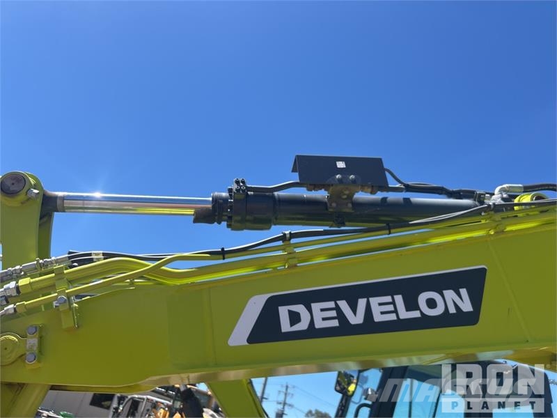 Develon DX89R-7 Lánctalpas kotrók