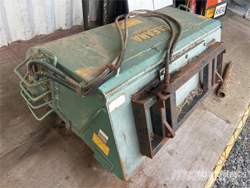 Digga Cleana 1500 mm Skid Steer Broom Četke