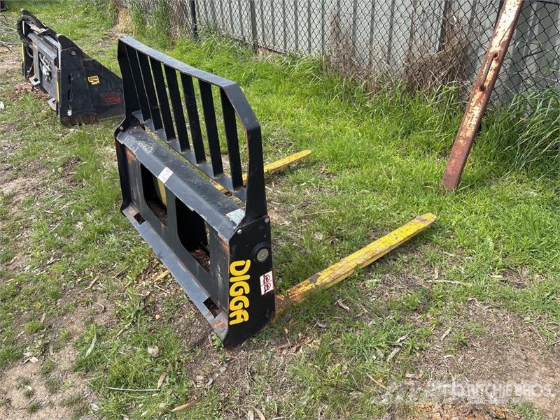 Digga PF-1500 1070 mm Skid Steer Forks Vilice