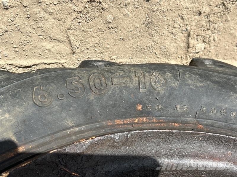 Dong Feng ZB35 4WD Tractor (Inoperable) Tratores