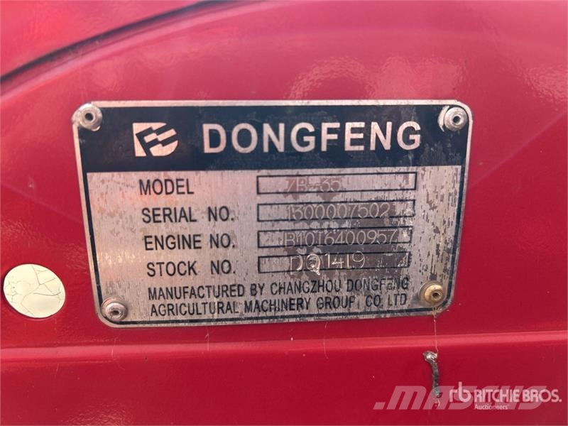 Dong Feng ZB35 4WD Tractor (Inoperable) Tratores