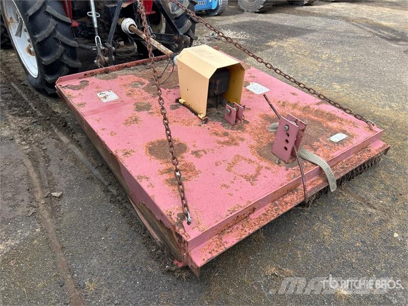 Dong Feng ZB35 4WD Tractor (Inoperable) Tratores