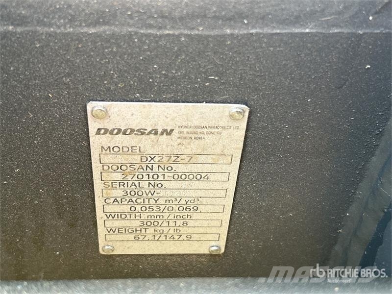 Doosan DX272Z-7 300 mm Q/C Digging Excavator Bucket (Unus Kašike / Korpe