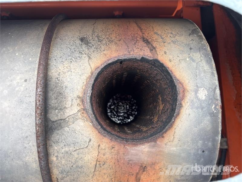 Doosan DX300LC Tracked Excavator 履带挖掘机
