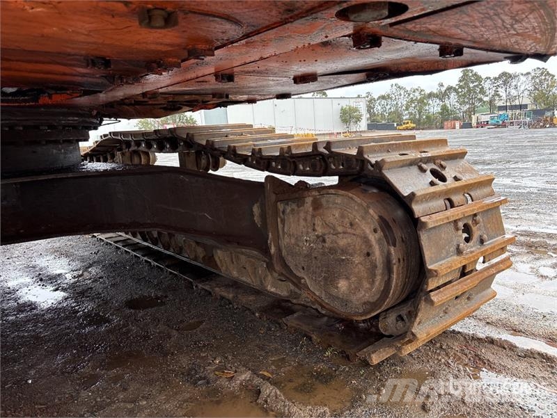 Doosan DX300LC Tracked Excavator 履带挖掘机