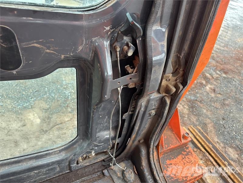 Doosan DX300LC Tracked Excavator 履带挖掘机