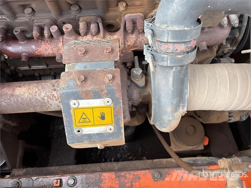 Doosan DX300LC Tracked Excavator 履带挖掘机