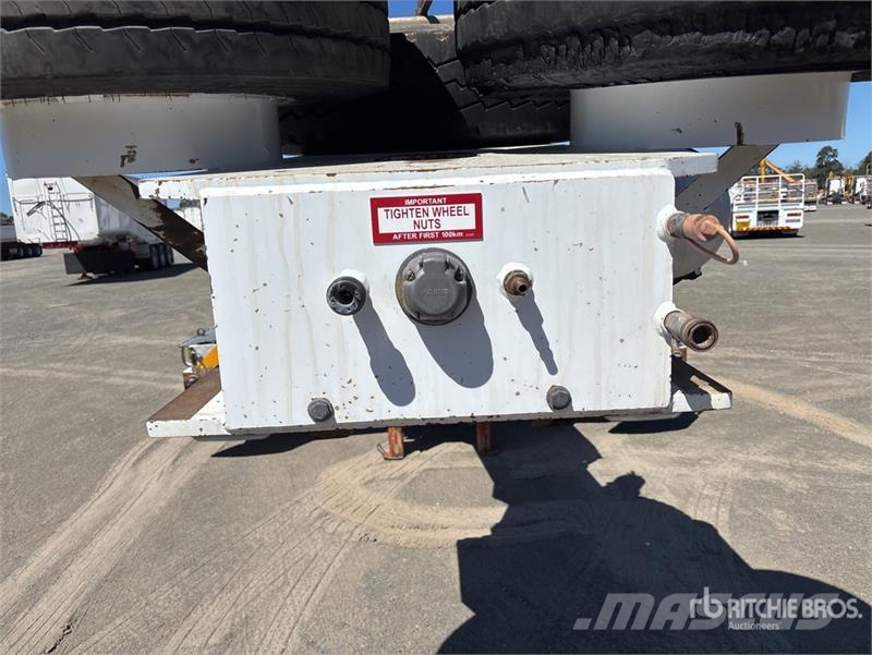  Drake 4 Rows of 4 Hydraulic Widening Lowboy Traile Tieflader