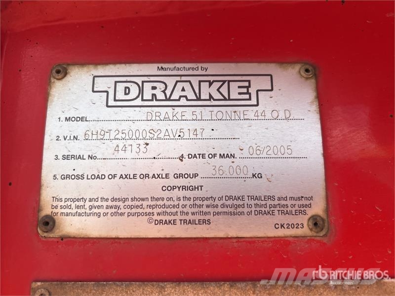 Drake 4 Rows of 4 Hydraulic Widening Lowboy Traile Низькорамні причепи