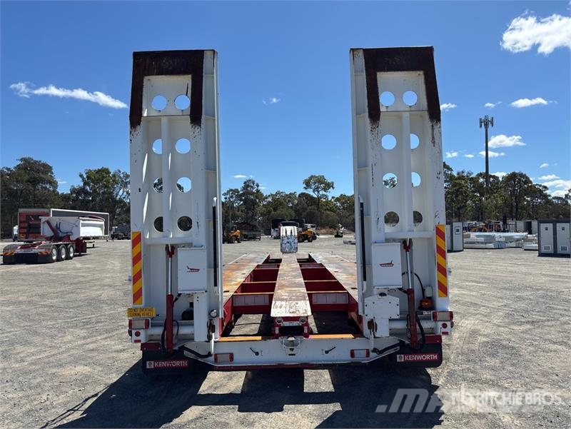  Drake 4 Rows of 4 Hydraulic Widening Lowboy Traile Tieflader