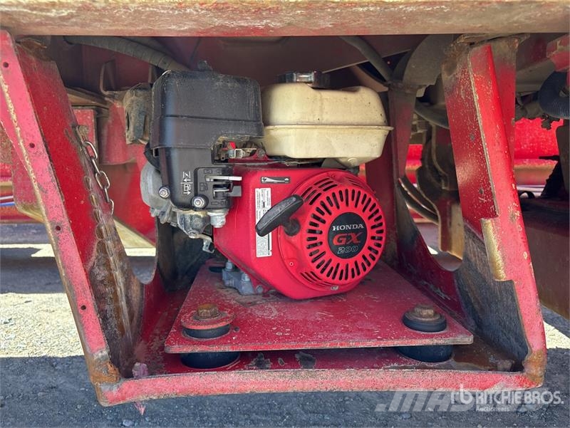  Drake 4 Rows of 4 Hydraulic Widening Lowboy Traile Tieflader
