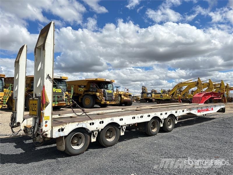 Drake 4 Rows of 4 Hydraulic Widening Lowboy Traile Низькорамні причепи