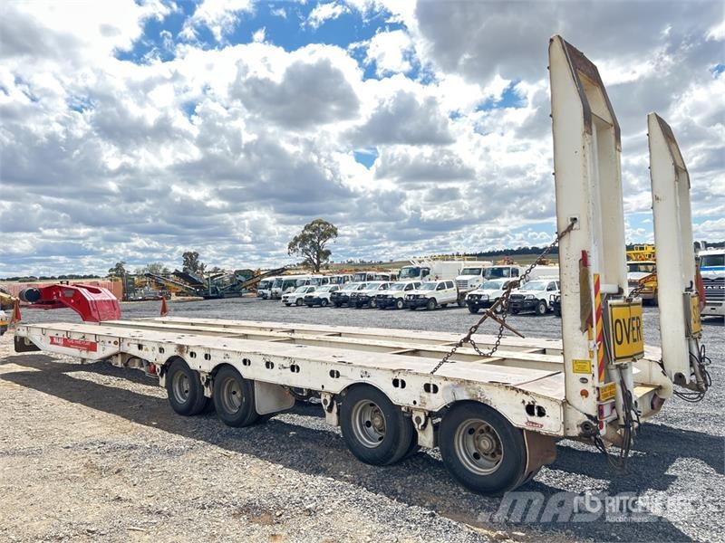 Drake 4 Rows of 4 Hydraulic Widening Lowboy Traile Низькорамні причепи