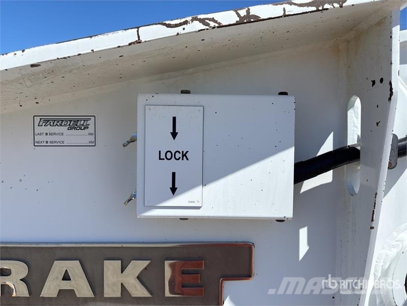  Drake 4 Rows of 4 Hydraulic Widening Lowboy Traile Tieflader