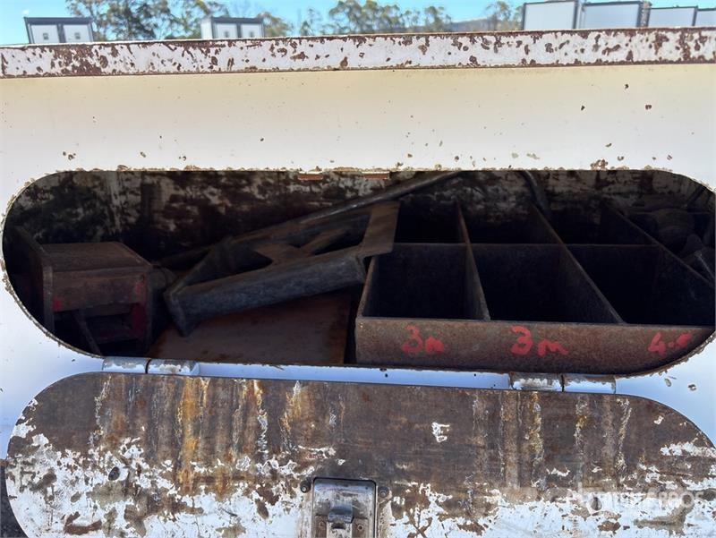  Drake 4 Rows of 4 Hydraulic Widening Lowboy Traile Tieflader