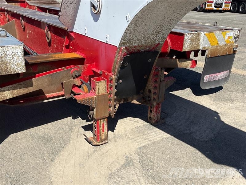  Drake 4 Rows of 4 Hydraulic Widening Lowboy Traile Tieflader