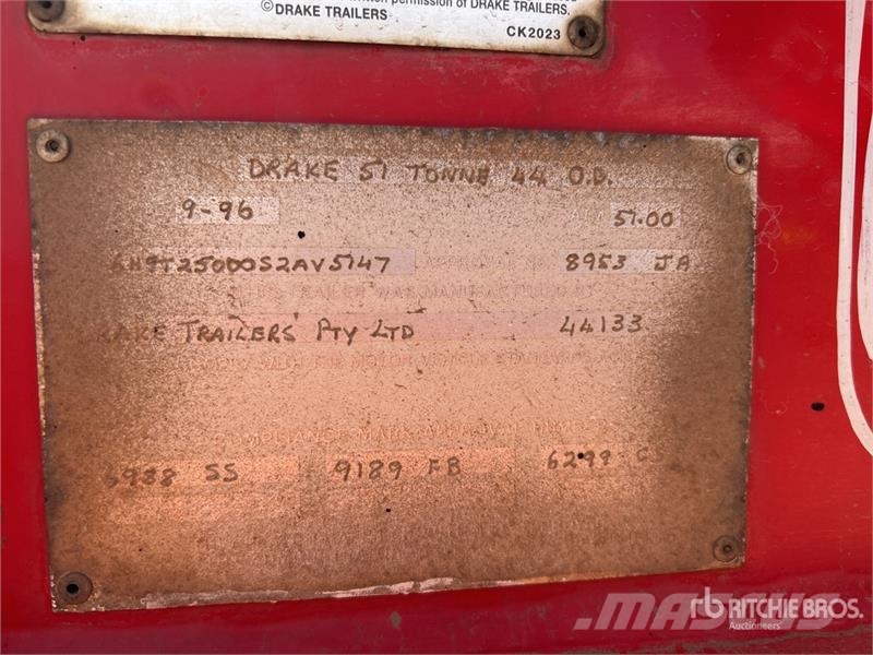 Drake 4 Rows of 4 Hydraulic Widening Lowboy Traile Низькорамні причепи