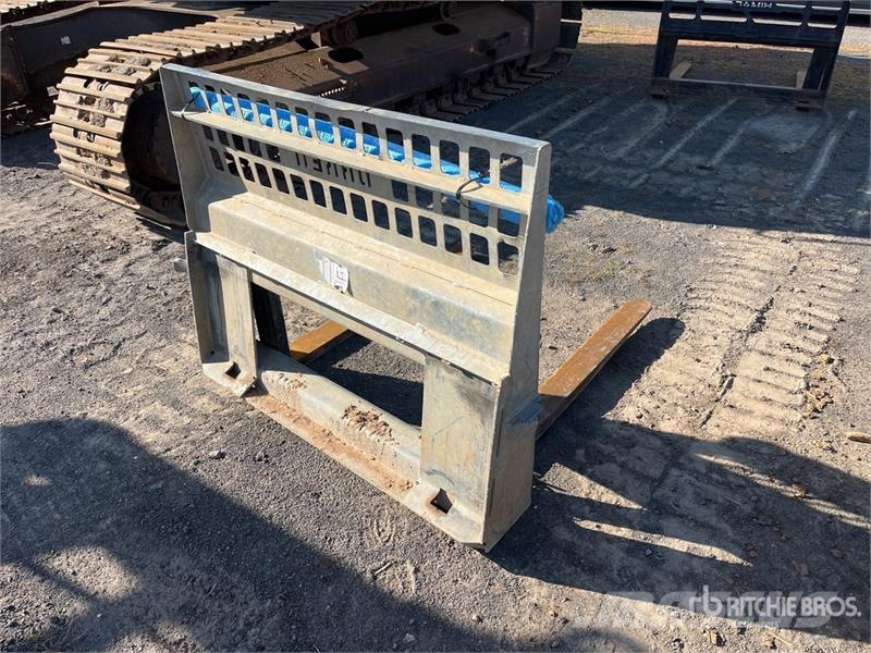 DRKEN 1070 mm Skid Steer Forks Вили