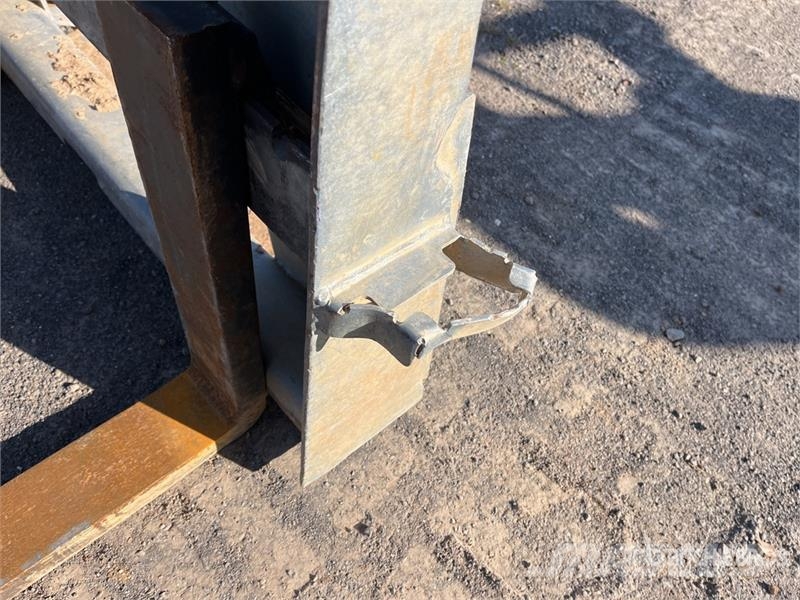 DRKEN 1070 mm Skid Steer Forks Вили