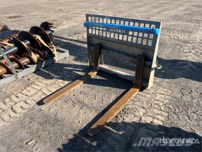 DRKEN 1070 mm Skid Steer Forks Вили