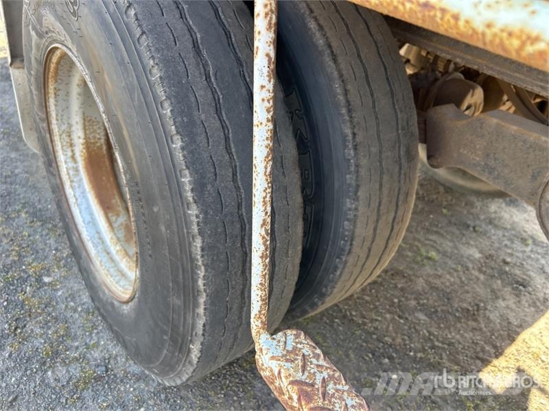 Duncan Trailers 6.7 m Pig Livestock Trailer مقطورات نقل الحيوانات