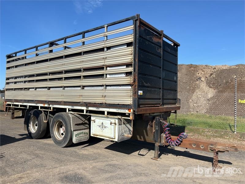  Duncan Trailers 6.7 m Pig Livestock Trailer مقطورات نقل الحيوانات