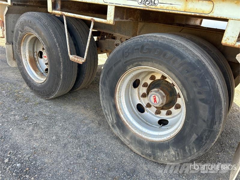  Duncan Trailers 6.7 m Pig Livestock Trailer مقطورات نقل الحيوانات