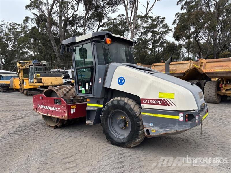 Dynapac CA1500 PD Padfoot Drum Compactor Ühe trumliga rullid