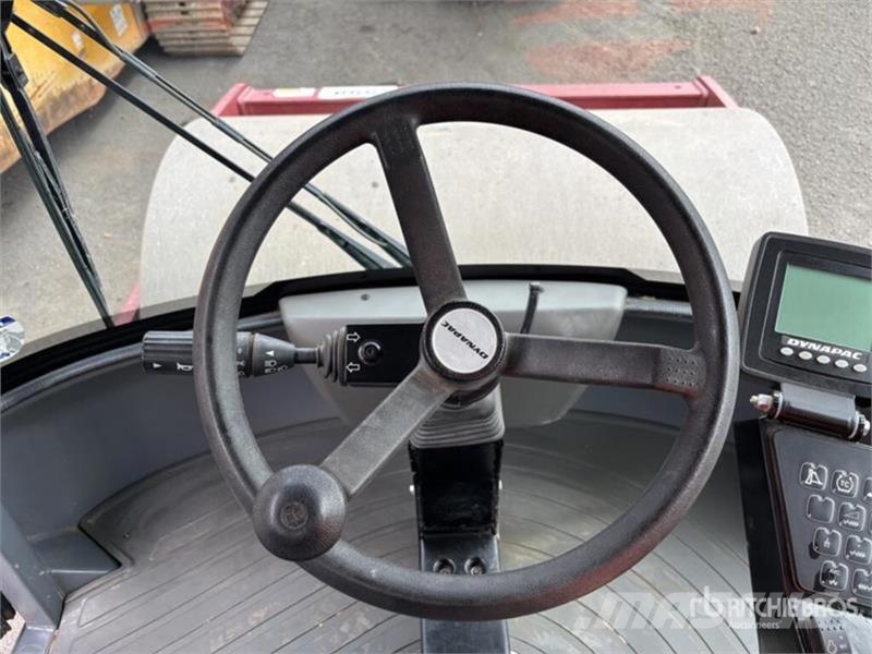 Dynapac CA1500D Smooth Drum Compactor Yksivalssijyrät