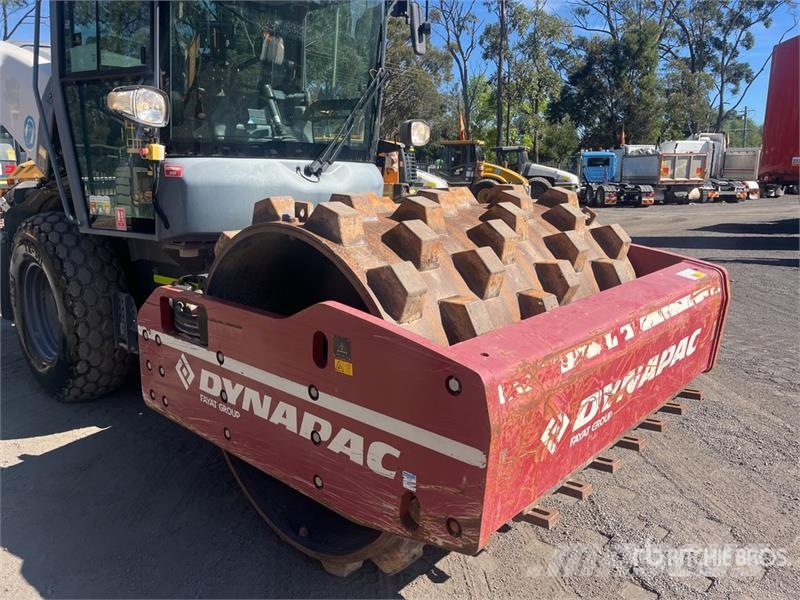 Dynapac CA1500D Smooth Drum Compactor 单轮压路机