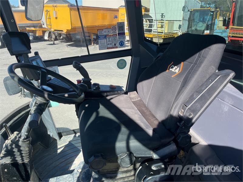 Dynapac CA3500D Smooth Drum Compactor 单轮压路机