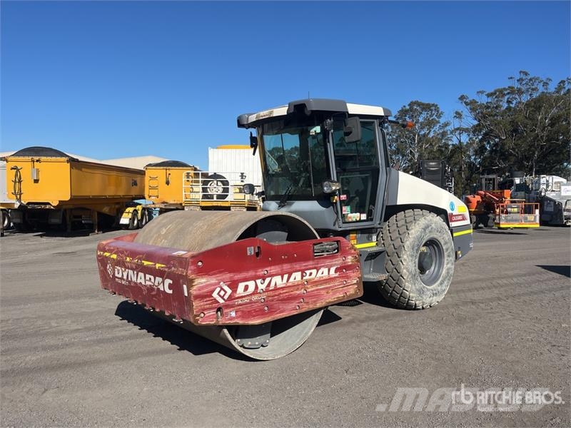 Dynapac CA3500D Smooth Drum Compactor 单轮压路机