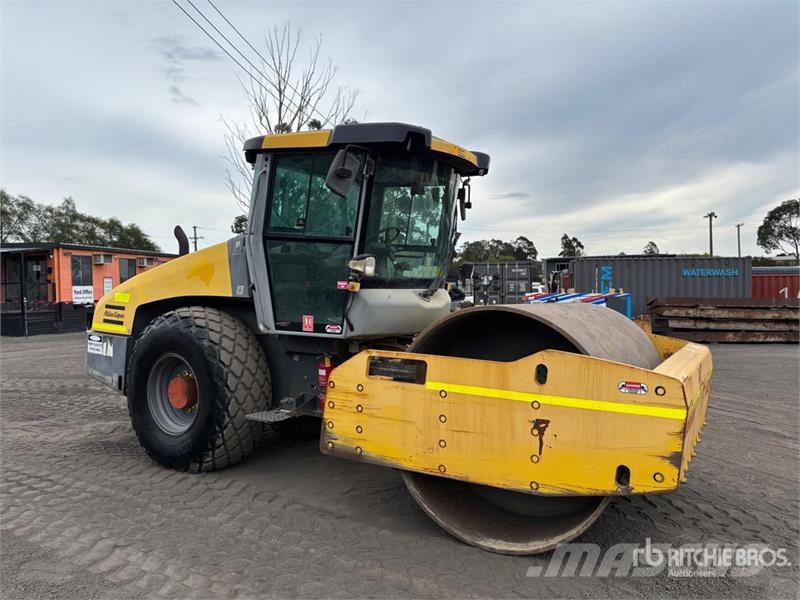 Dynapac CA3500D Smooth Drum Compactor Ühe trumliga rullid
