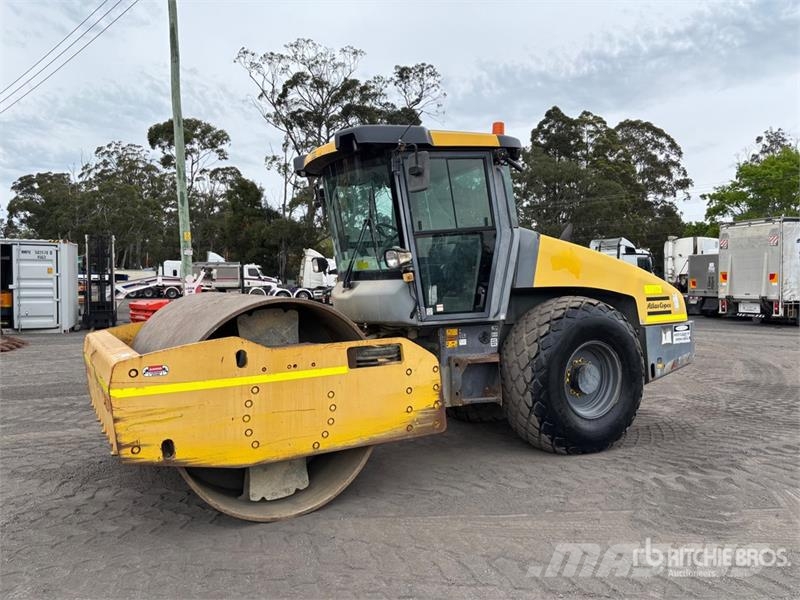 Dynapac CA3500D Smooth Drum Compactor Ühe trumliga rullid